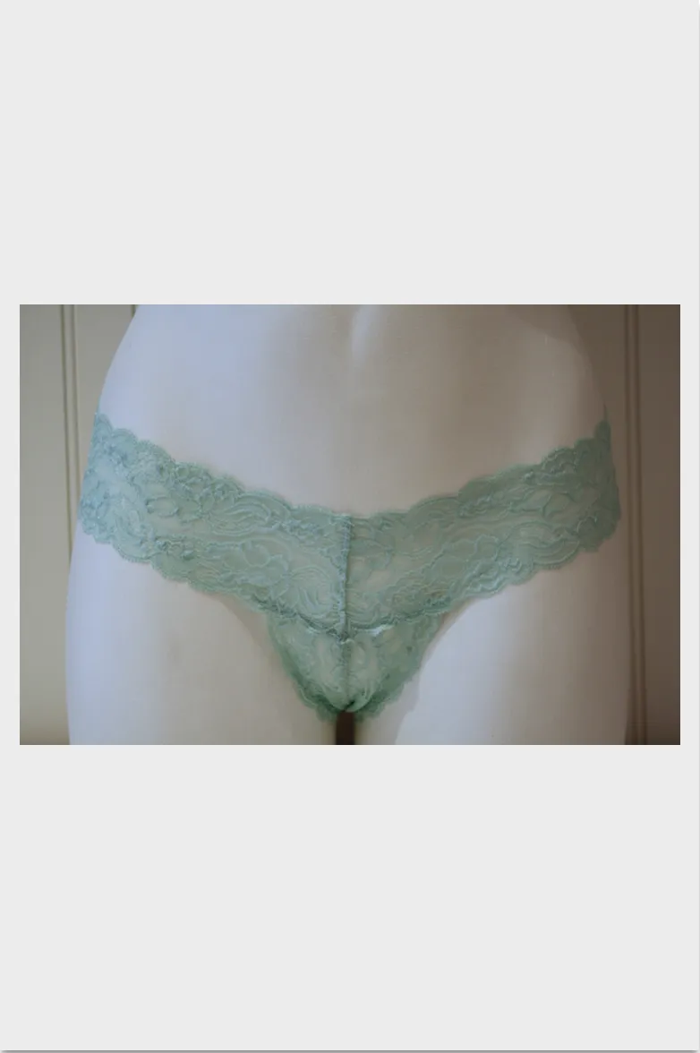 Chloe Lace Thong | Pistachio