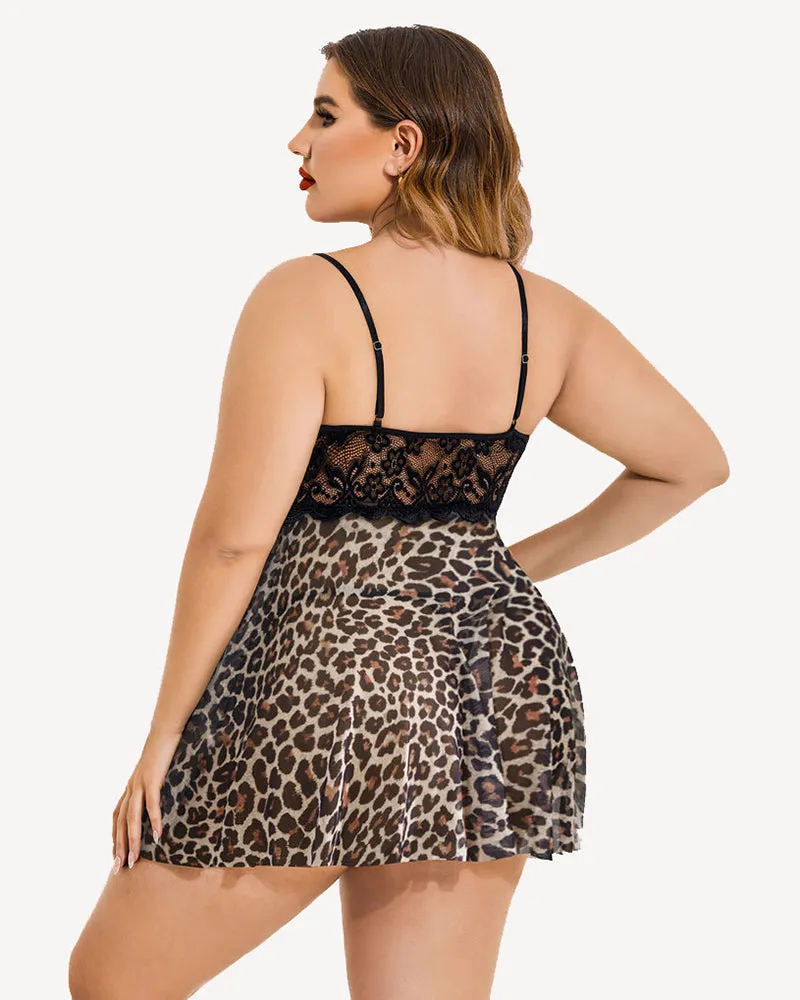 Plus Size Lace Heart Side Slit Nightdress