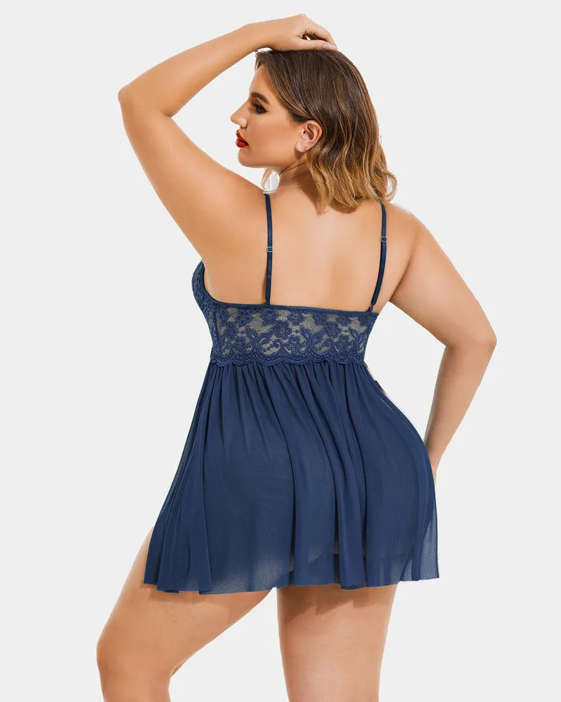 Plus Size Lace Heart Side Slit Nightdress