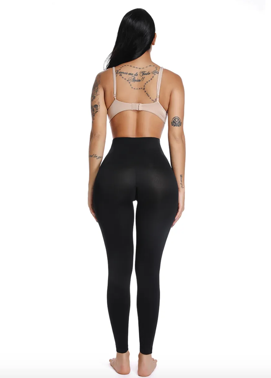 Sculpting Compression Leggings in Black